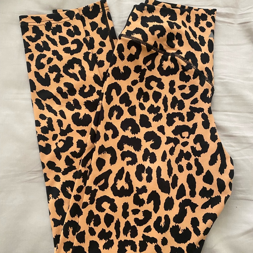 Balance Athletica Ascend Leggings - King Cheetah